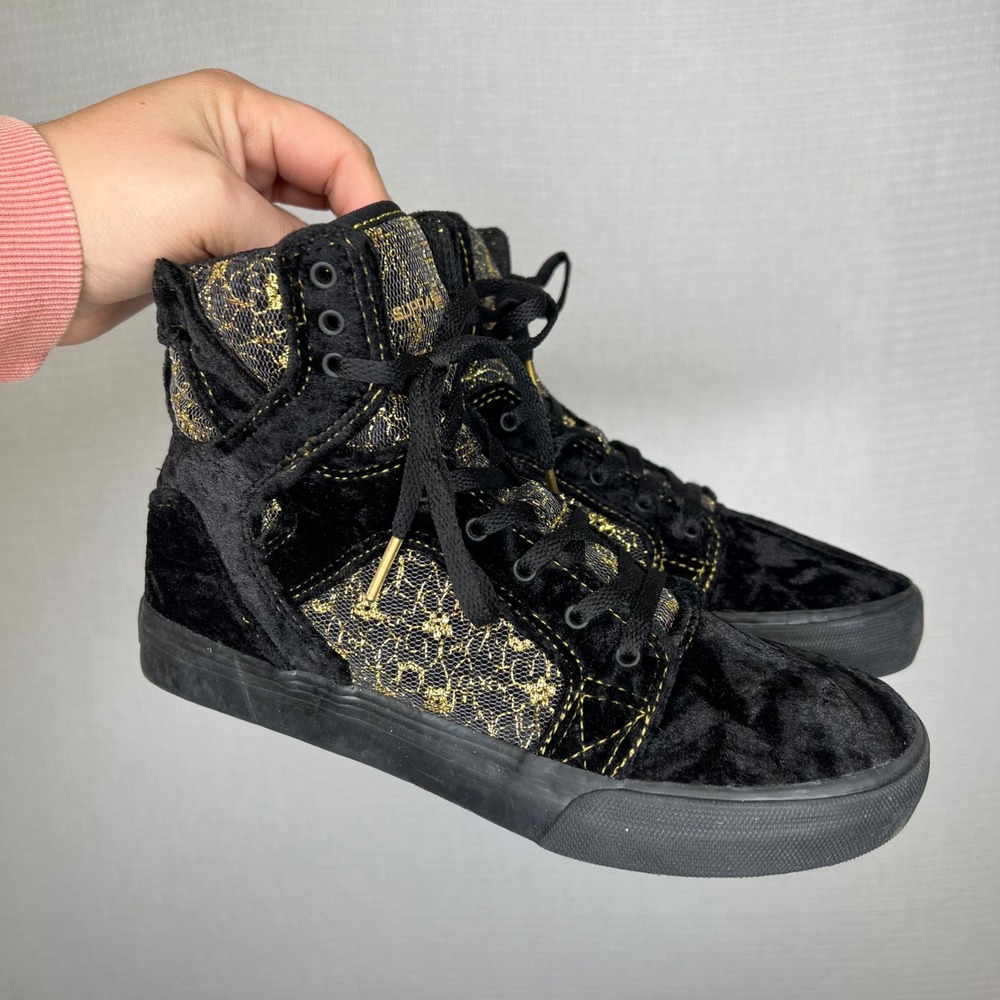 Supra Muska 001 High Top Sneakers Youth Kids Black Gold Velvet Lace Up‎ Shoes